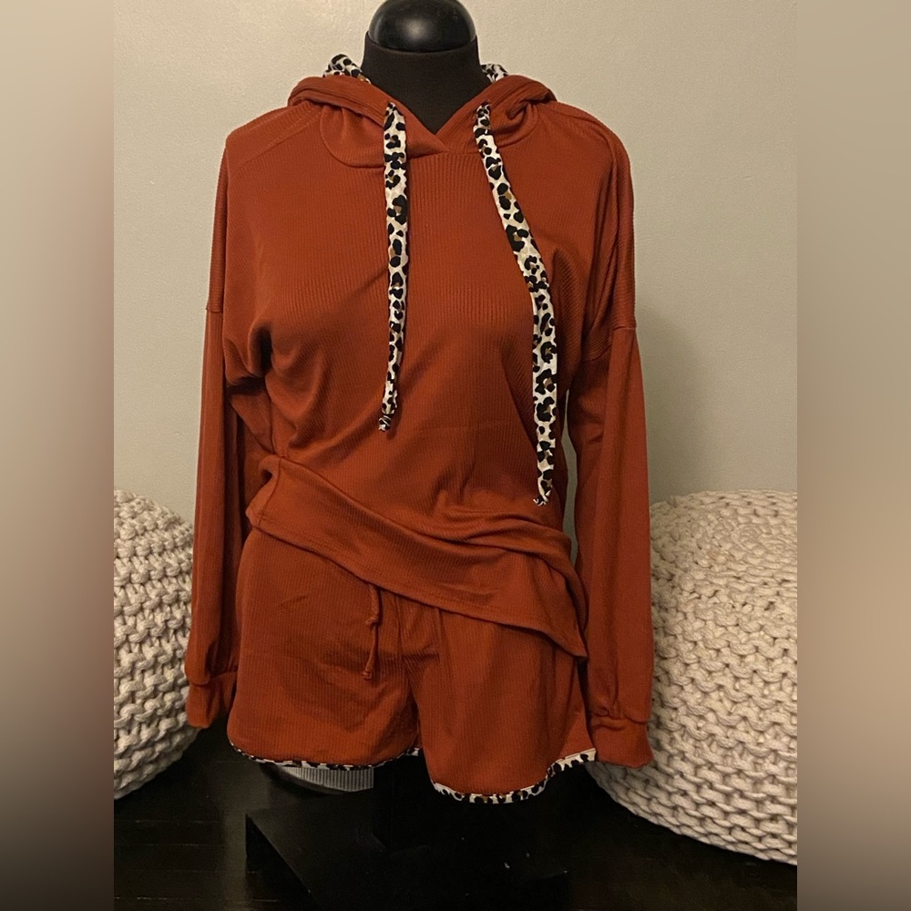 Rust leopard print hooded lounge/pajama set